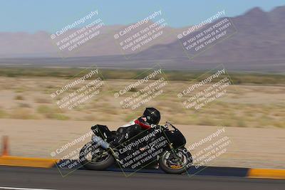 media/Nov-06-2022-SoCal Trackdays (Sun) [[208d2ccc26]]/Turn 11 Side (945am)/